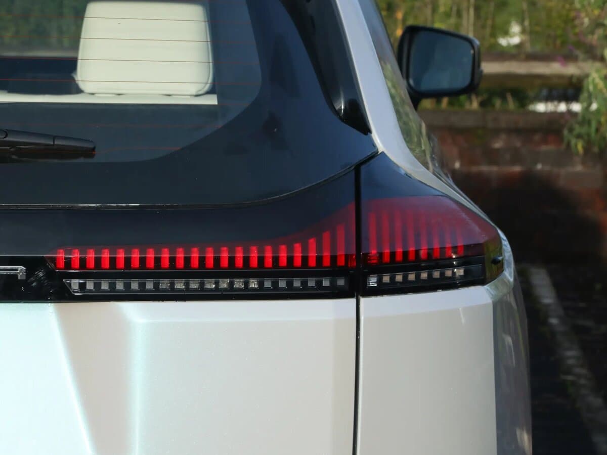 Toyota Wildlander II — Detal