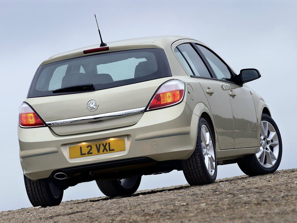 Vauxhall Astra H — Arxadan