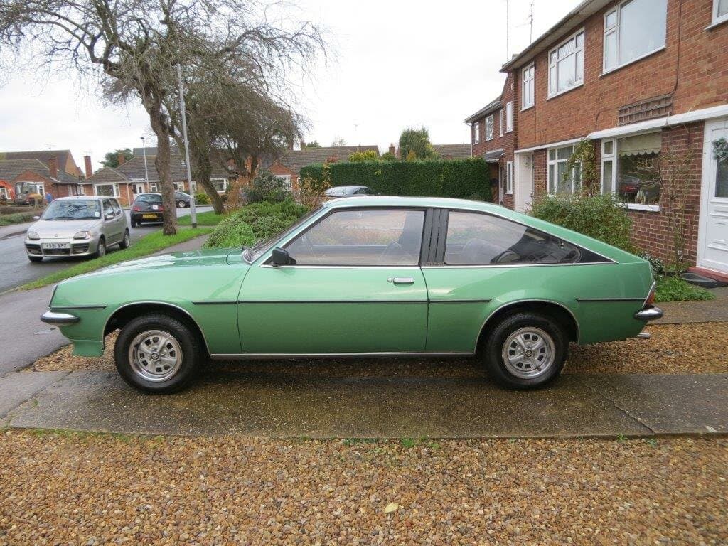 Vauxhall Cavalier I — Yandan