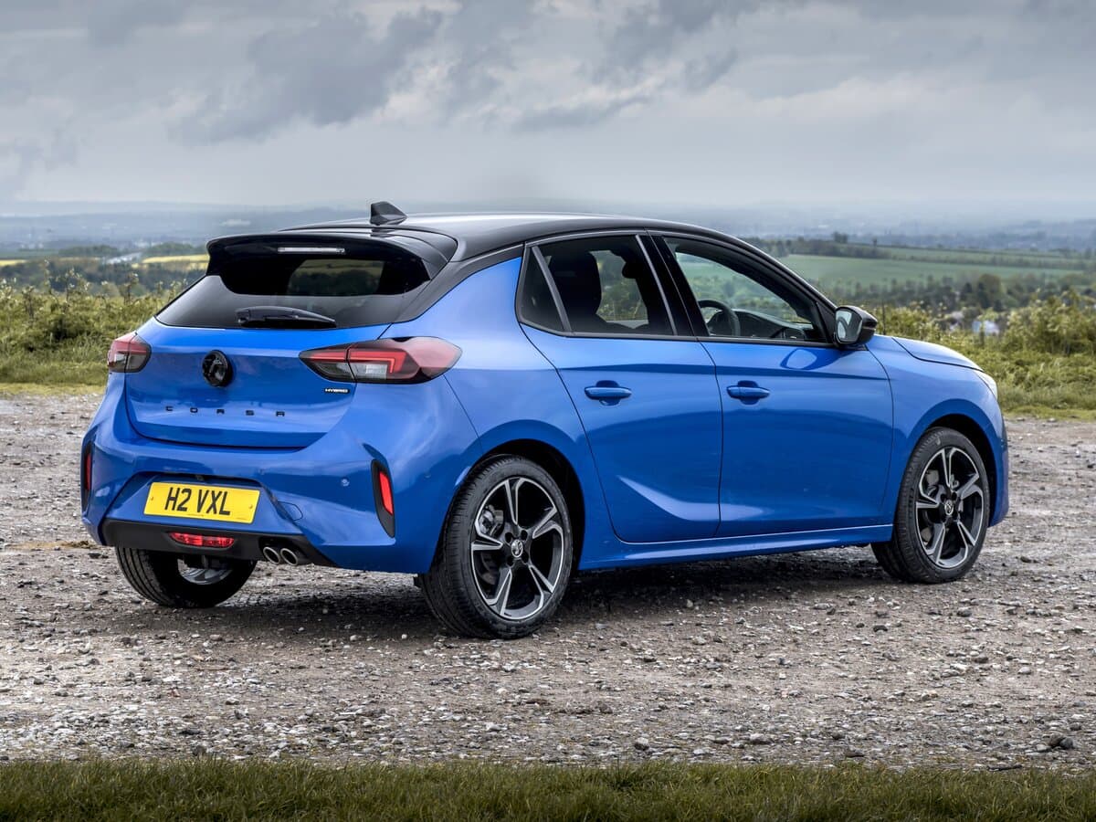 Vauxhall Corsa F Restayling — 3/4 arxadan