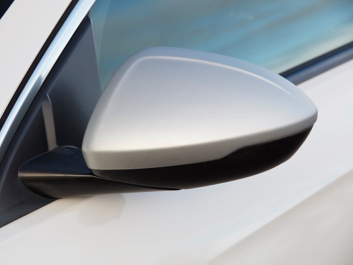Vauxhall Insignia II — Yan güzgü