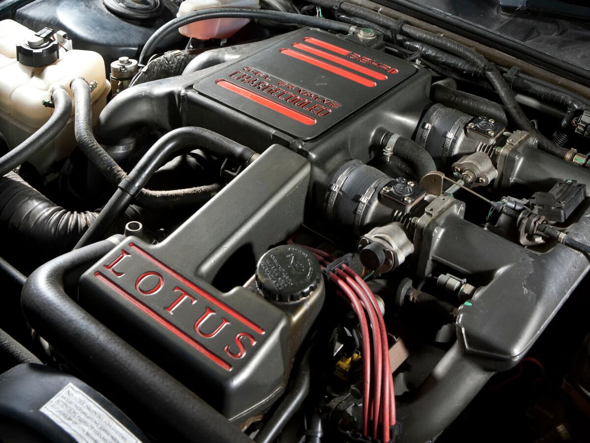 Vauxhall Lotus Carlton 1990 – 1992 — Salon, öndən