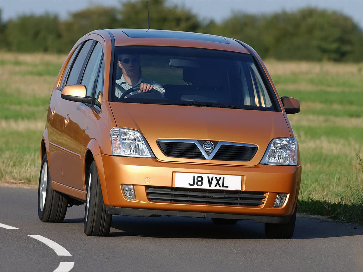 Vauxhall Meriva A — Öndən