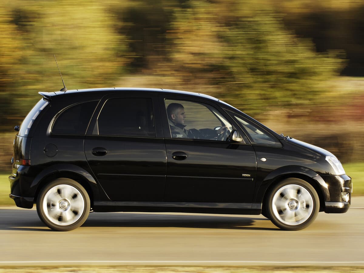 Vauxhall Meriva A Restayling — Yandan