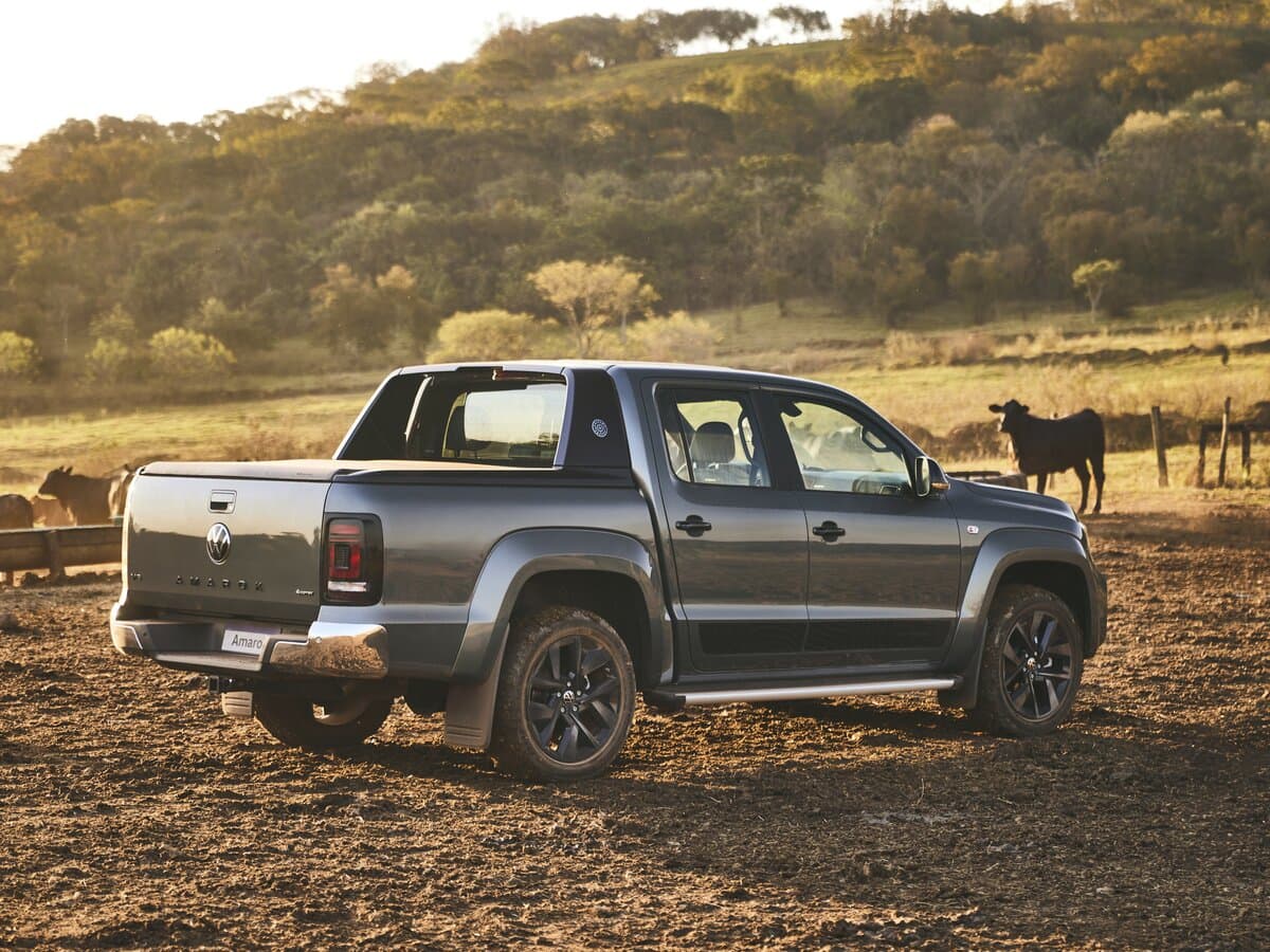 Volkswagen Amarok I Restayling 2 — 3/4 arxadan