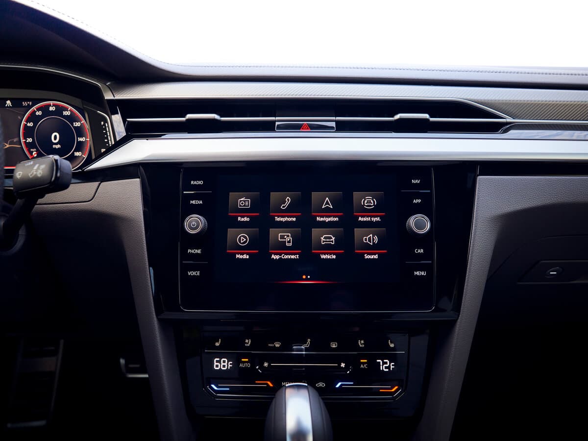 Volkswagen Arteon I Restayling — Salon, öndən