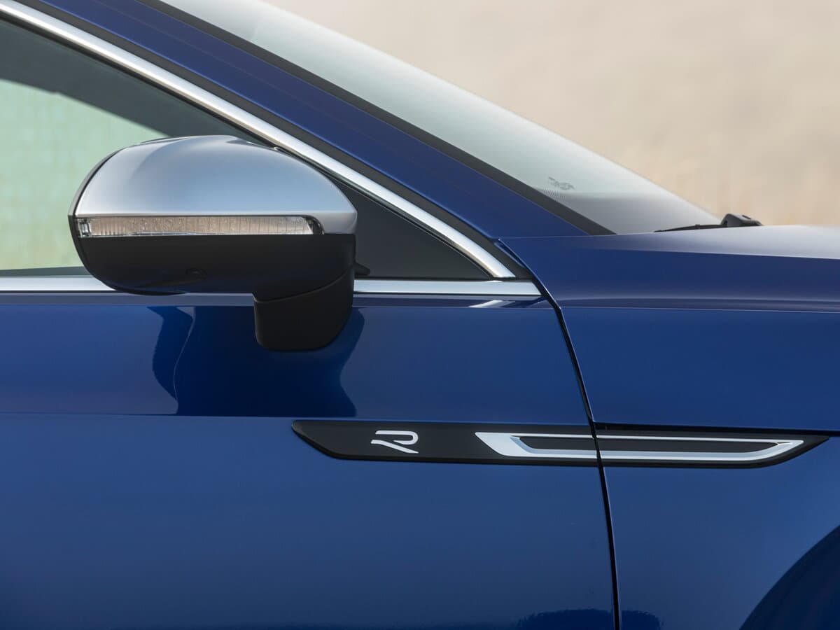 Volkswagen Arteon R 2020 – 2024 — Yan güzgü