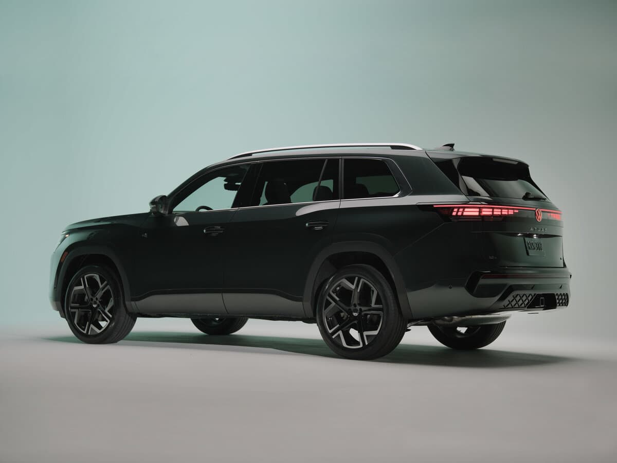 Volkswagen Atlas II — 3/4 arxadan