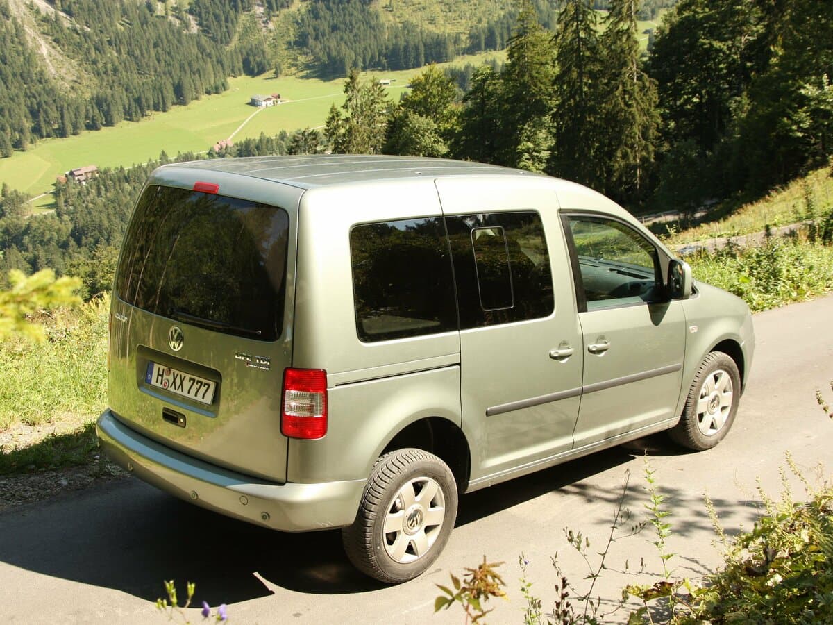 Volkswagen Caddy III — 3/4 arxadan
