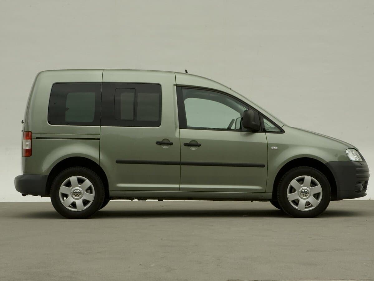 Volkswagen Caddy III — Yandan