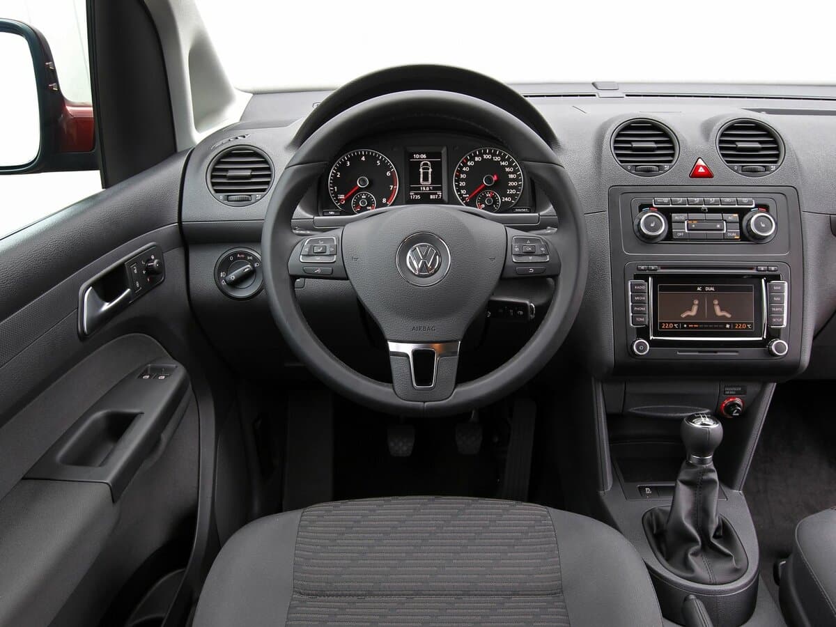 Volkswagen Caddy III Restayling — Sükan