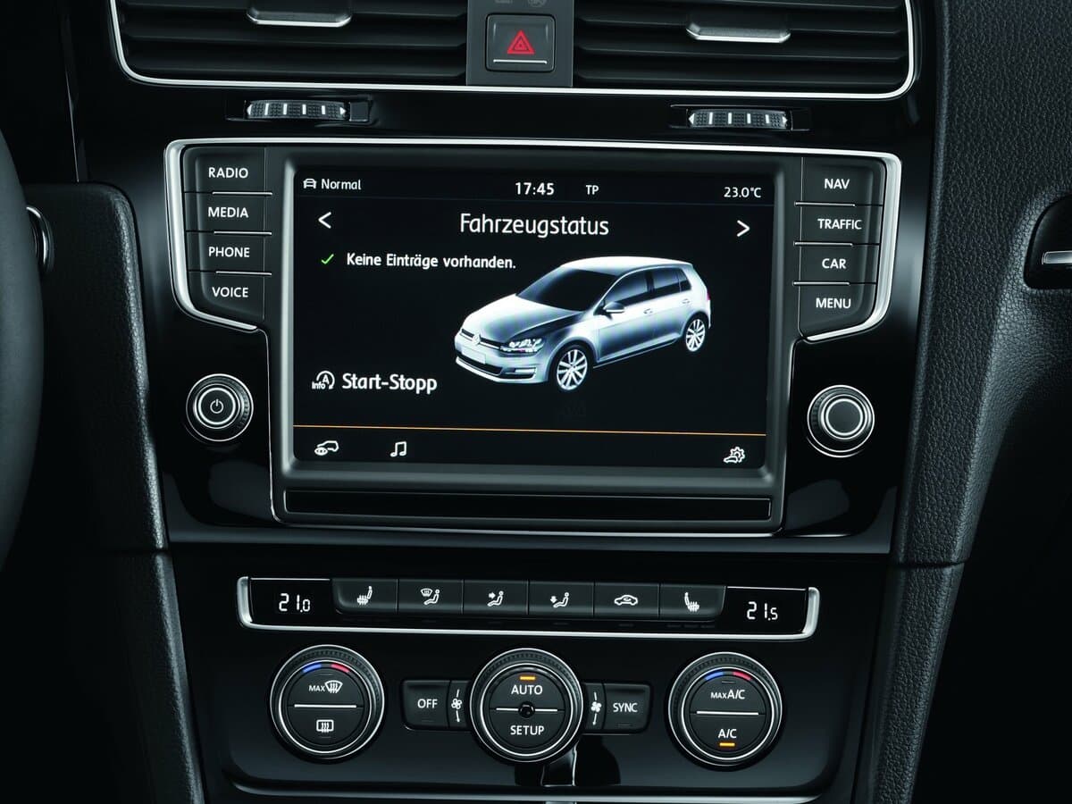 Volkswagen Golf VII — Salon, öndən