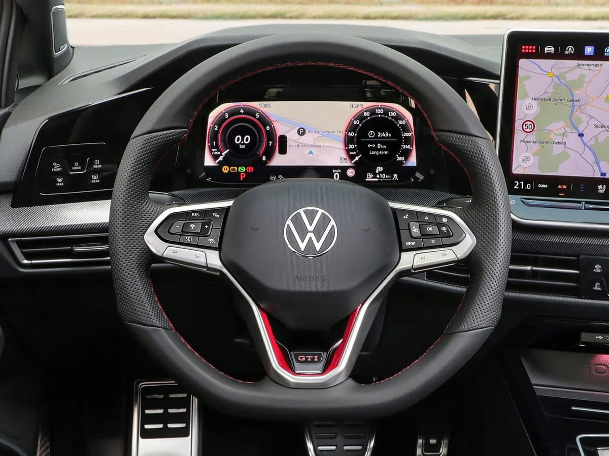 Volkswagen Golf GTI VIII Restayling — Sükan