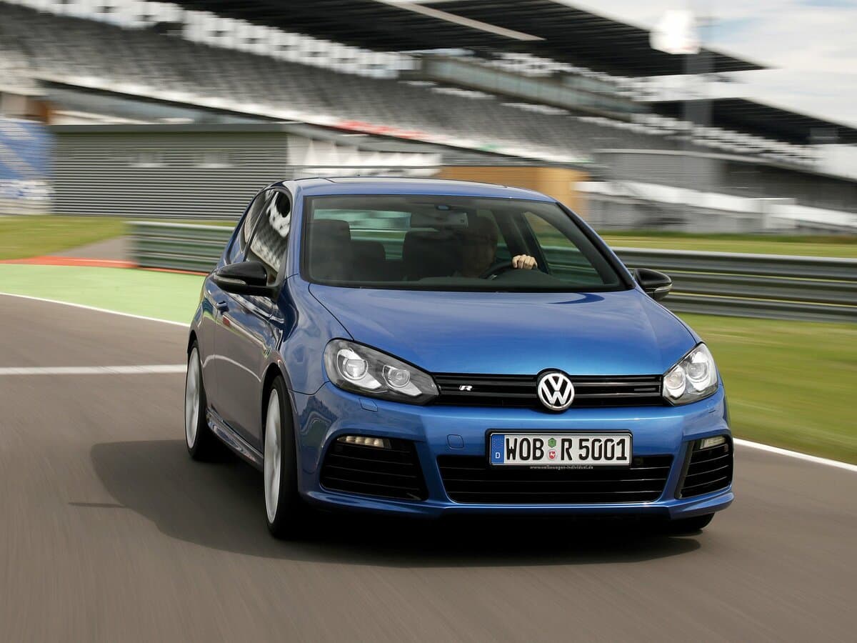 Volkswagen Golf R VI — Öndən
