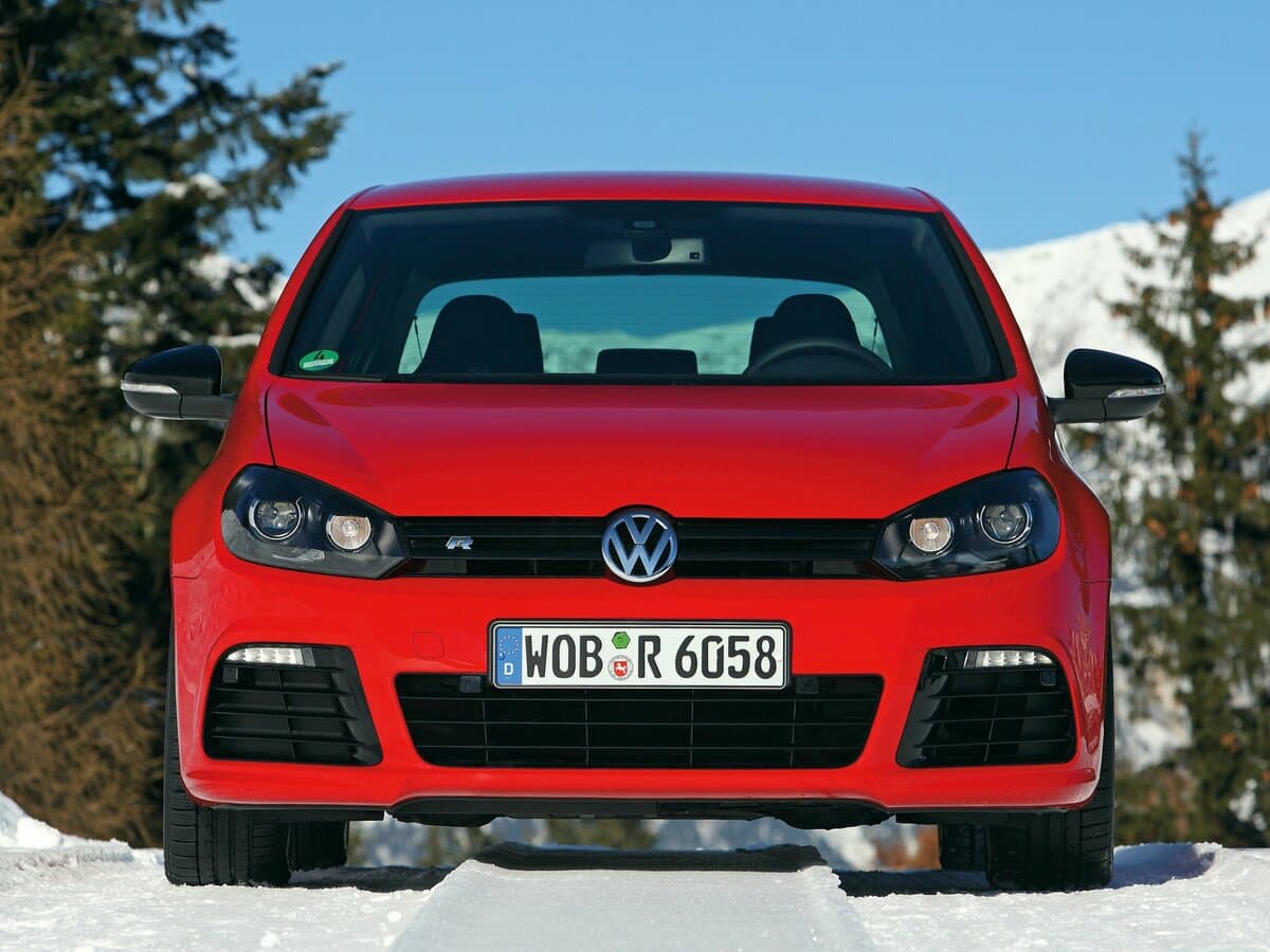 Volkswagen Golf R VI — Öndən