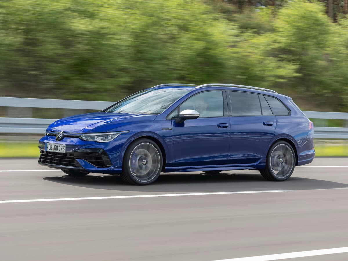 Volkswagen Golf R VIII — Əsas şəkil