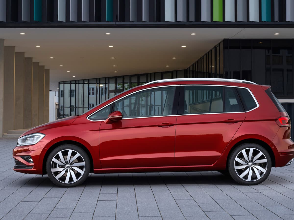 Volkswagen Golf Sportsvan I Restayling — Yandan