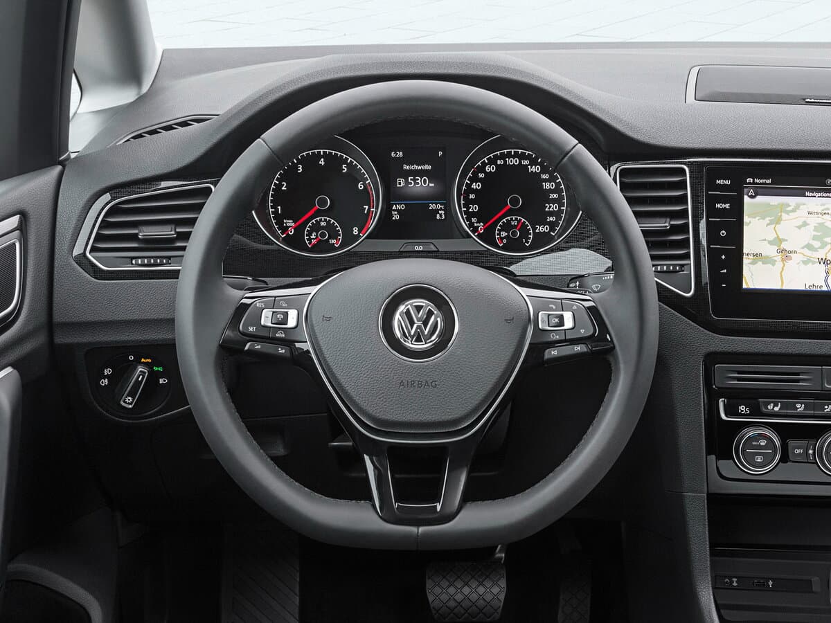 Volkswagen Golf Sportsvan I Restayling — Sükan