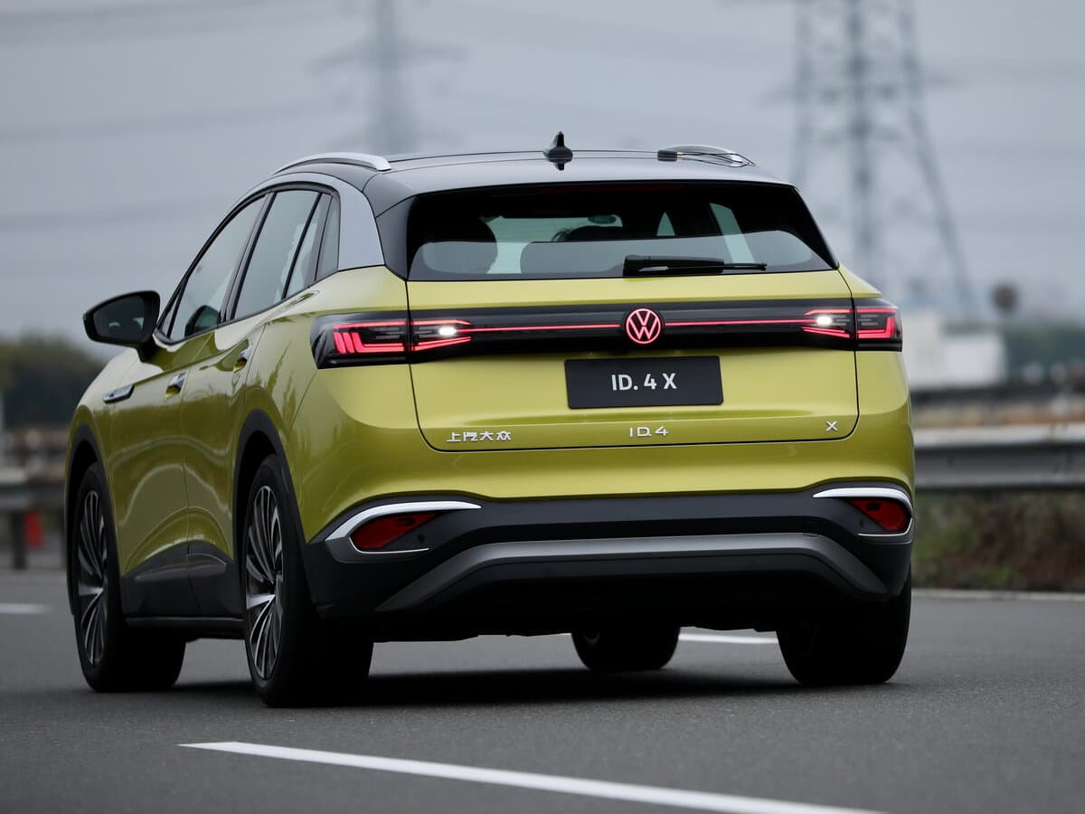 Volkswagen ID.4 2020 – indiyədək — Arxadan