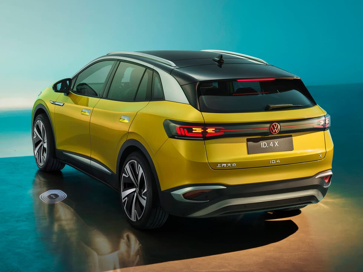 Volkswagen ID.4 2020 – indiyədək — 3/4 arxadan