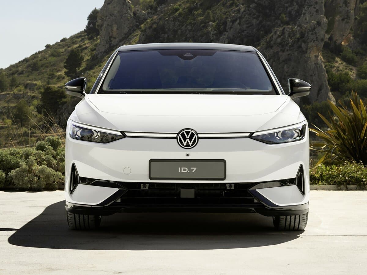 Volkswagen ID.7 2023 – indiyədək — Öndən
