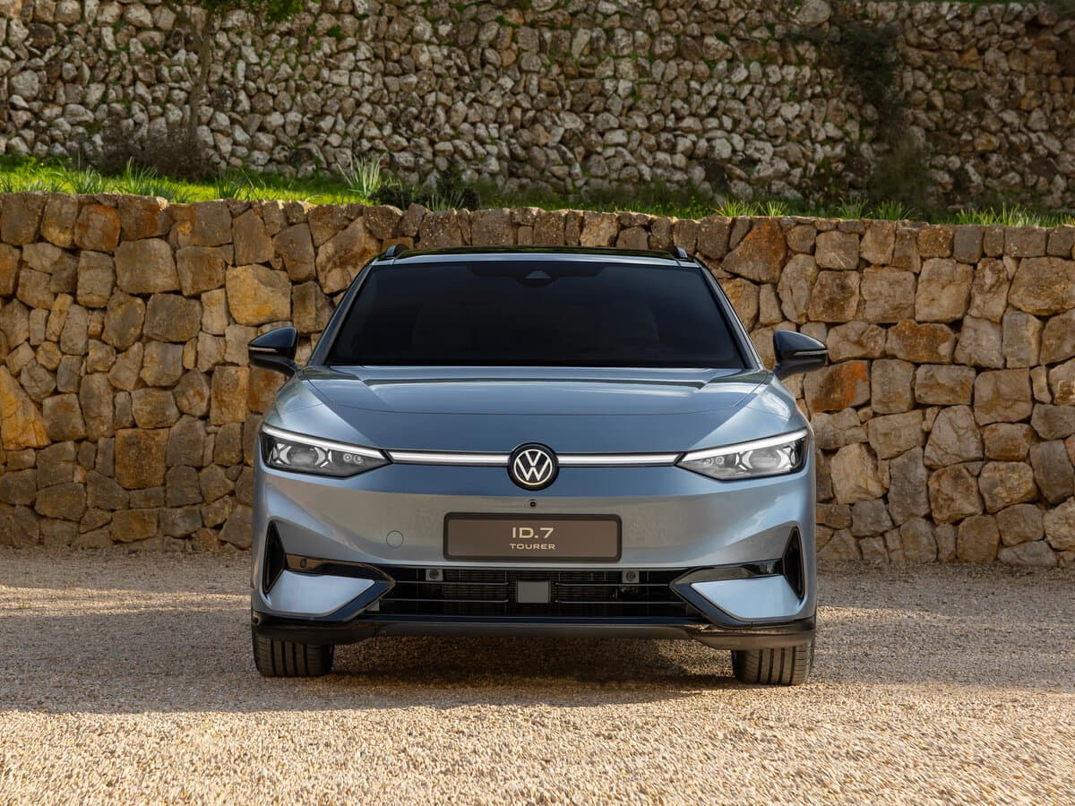Volkswagen ID.7 2023 – indiyədək — Öndən