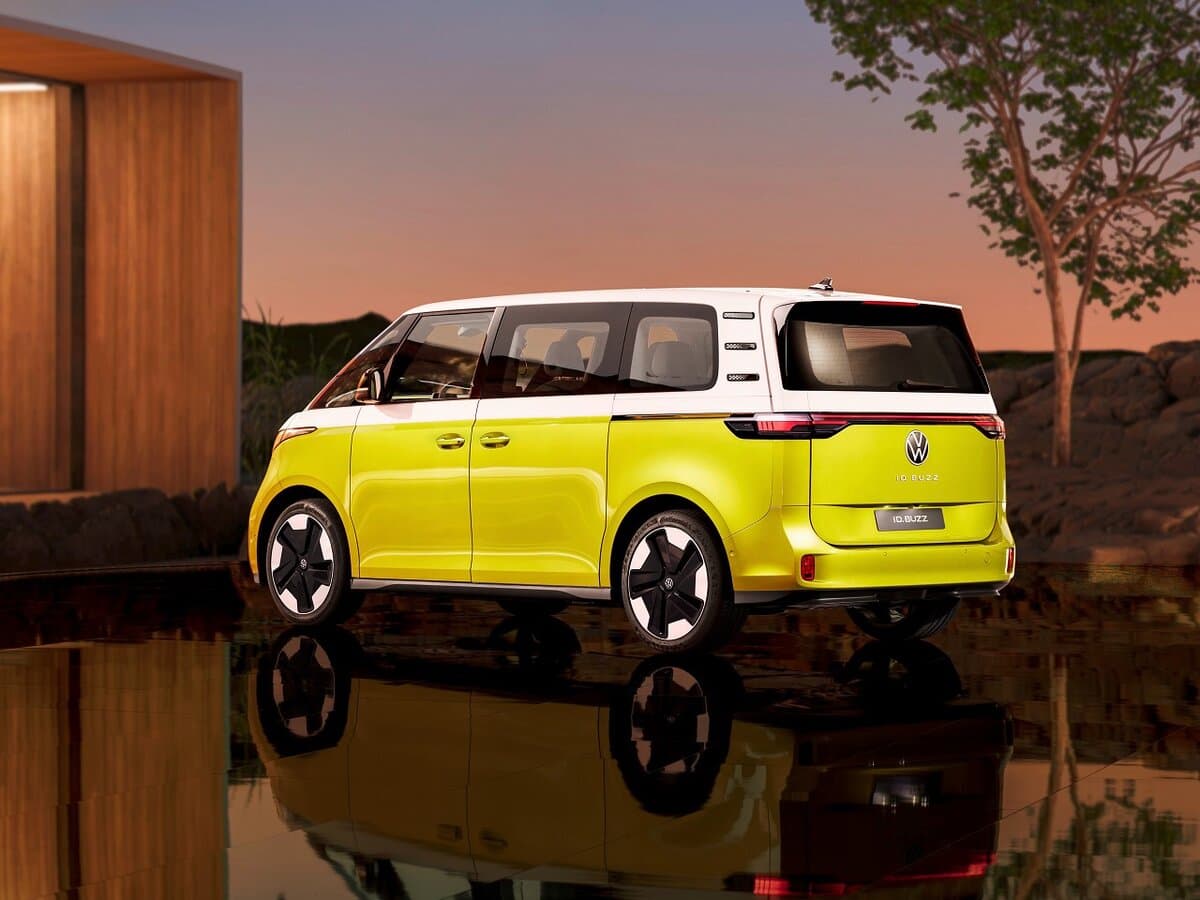 Volkswagen ID.Buzz 2022 – indiyədək — 3/4 arxadan