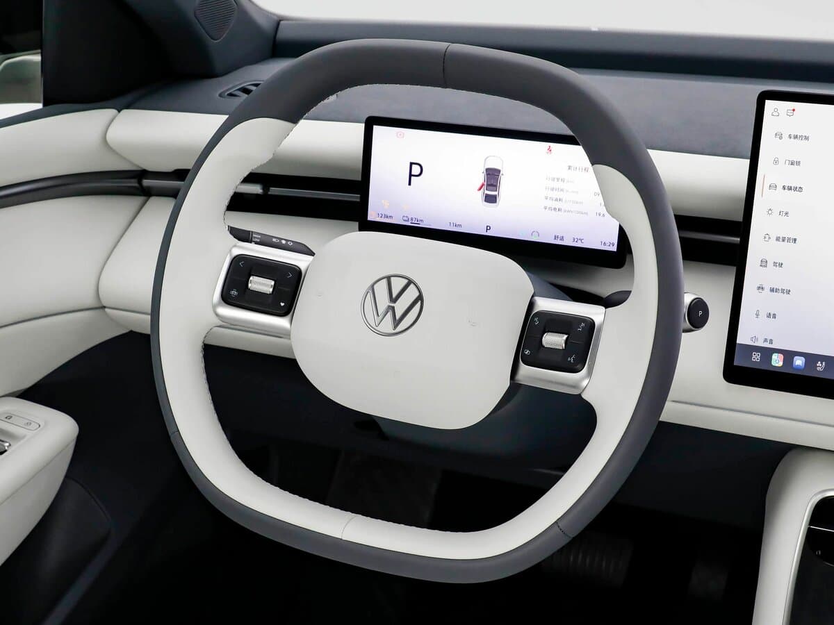 Volkswagen ID.Era 5S 2026 – indiyədək — Sükan