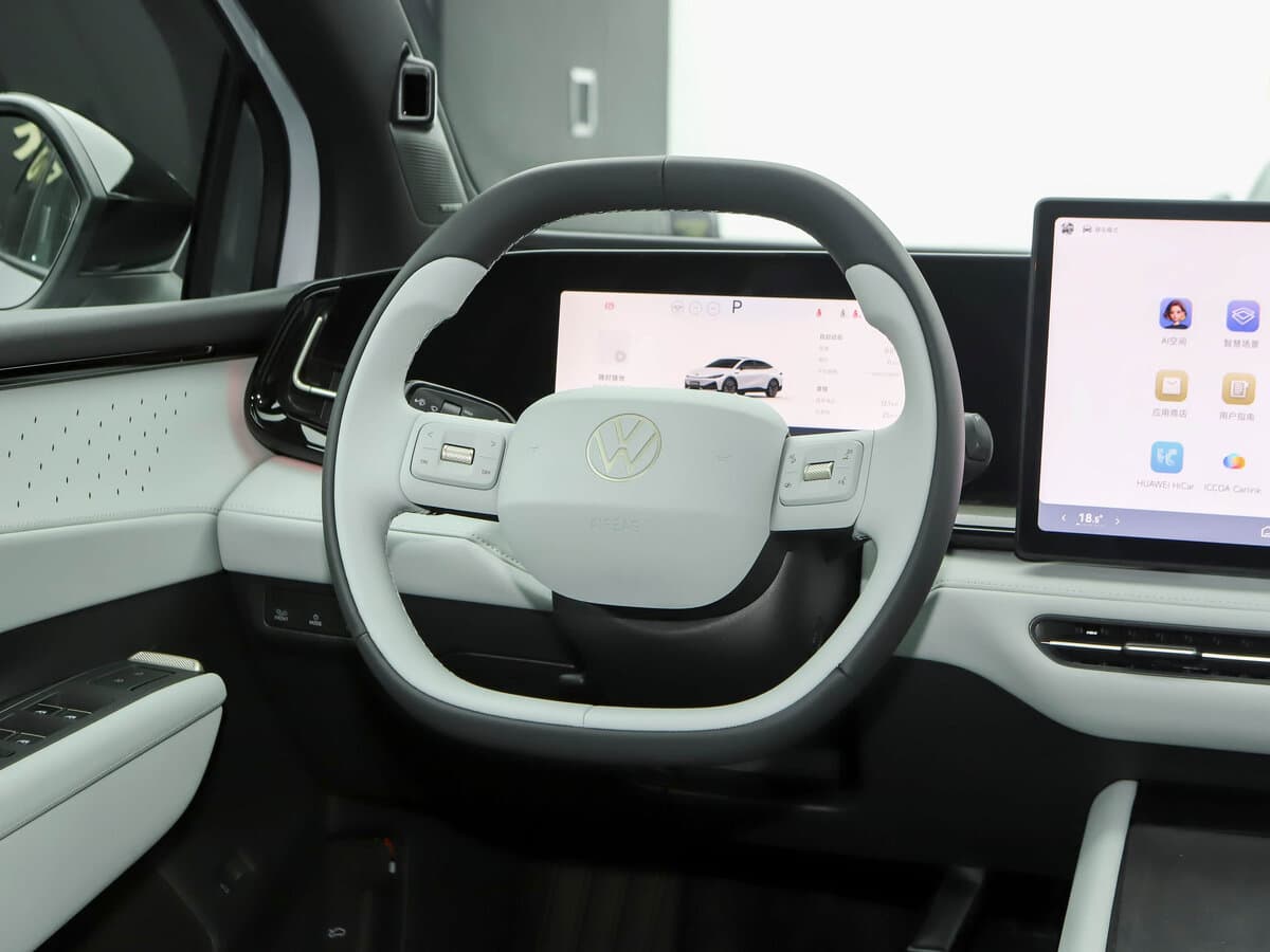 Volkswagen ID.Unyx 07 2025 – indiyədək — Sükan