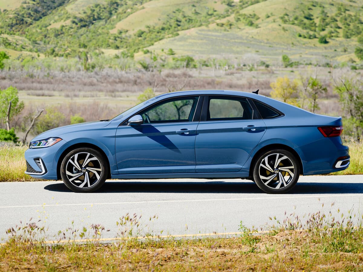 Volkswagen Jetta VII Restayling 2 — Yandan