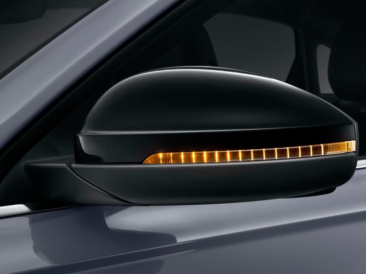 Volkswagen Lavida III Restayling — Yan güzgü