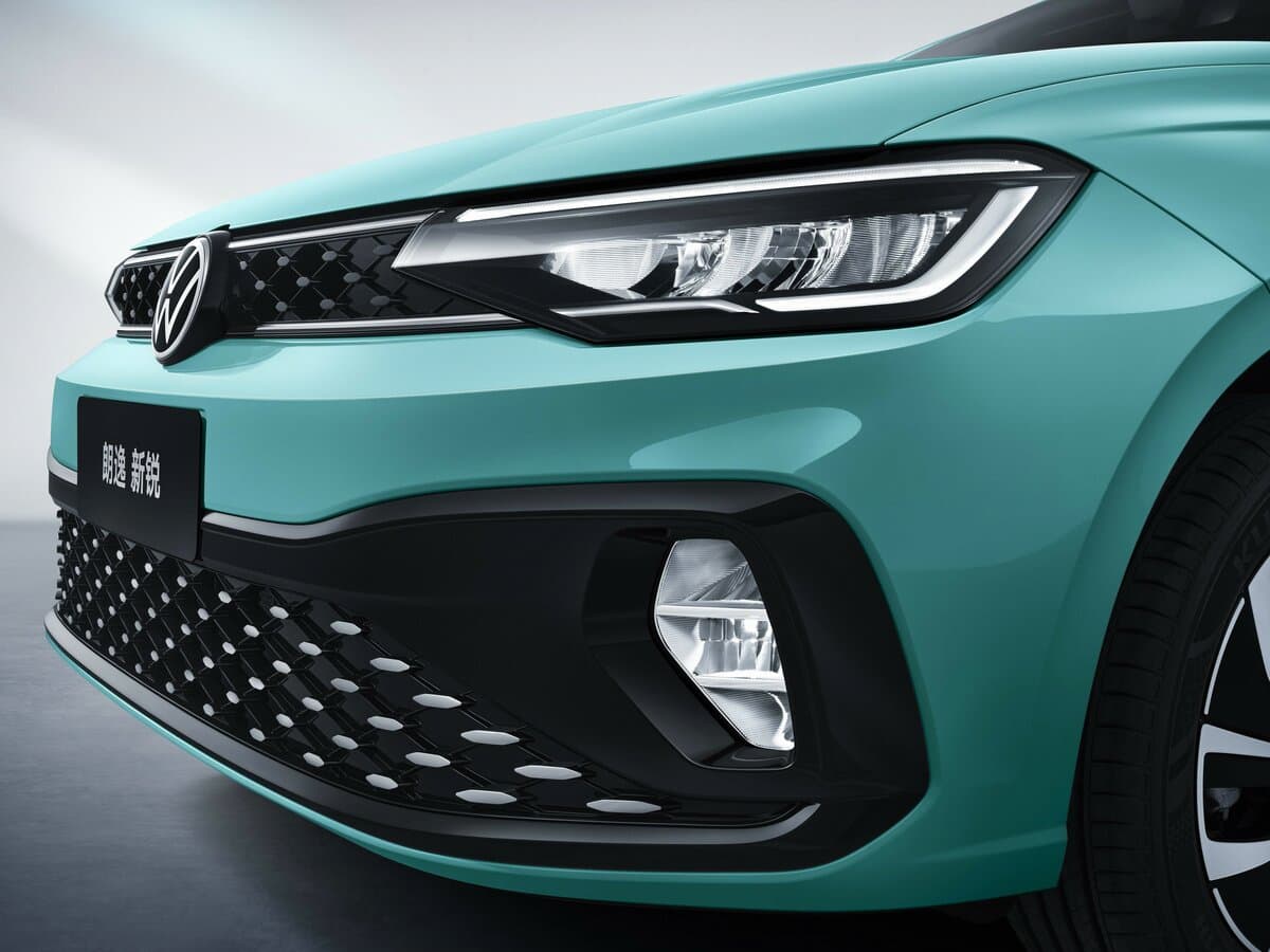 Volkswagen Lavida XR 2023 – indiyədək — Fara