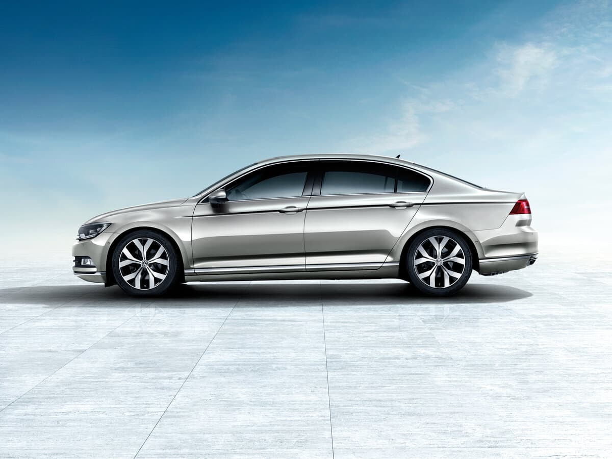 Volkswagen Magotan B8 — Yandan