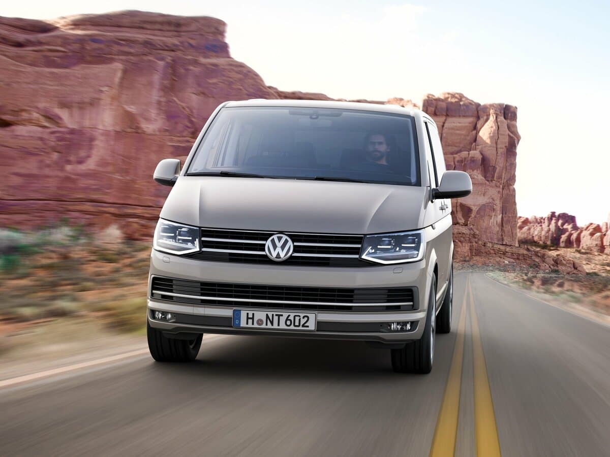 Volkswagen Multivan T6 — Öndən