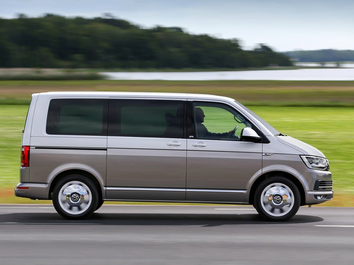 Volkswagen Multivan T6 — Yandan