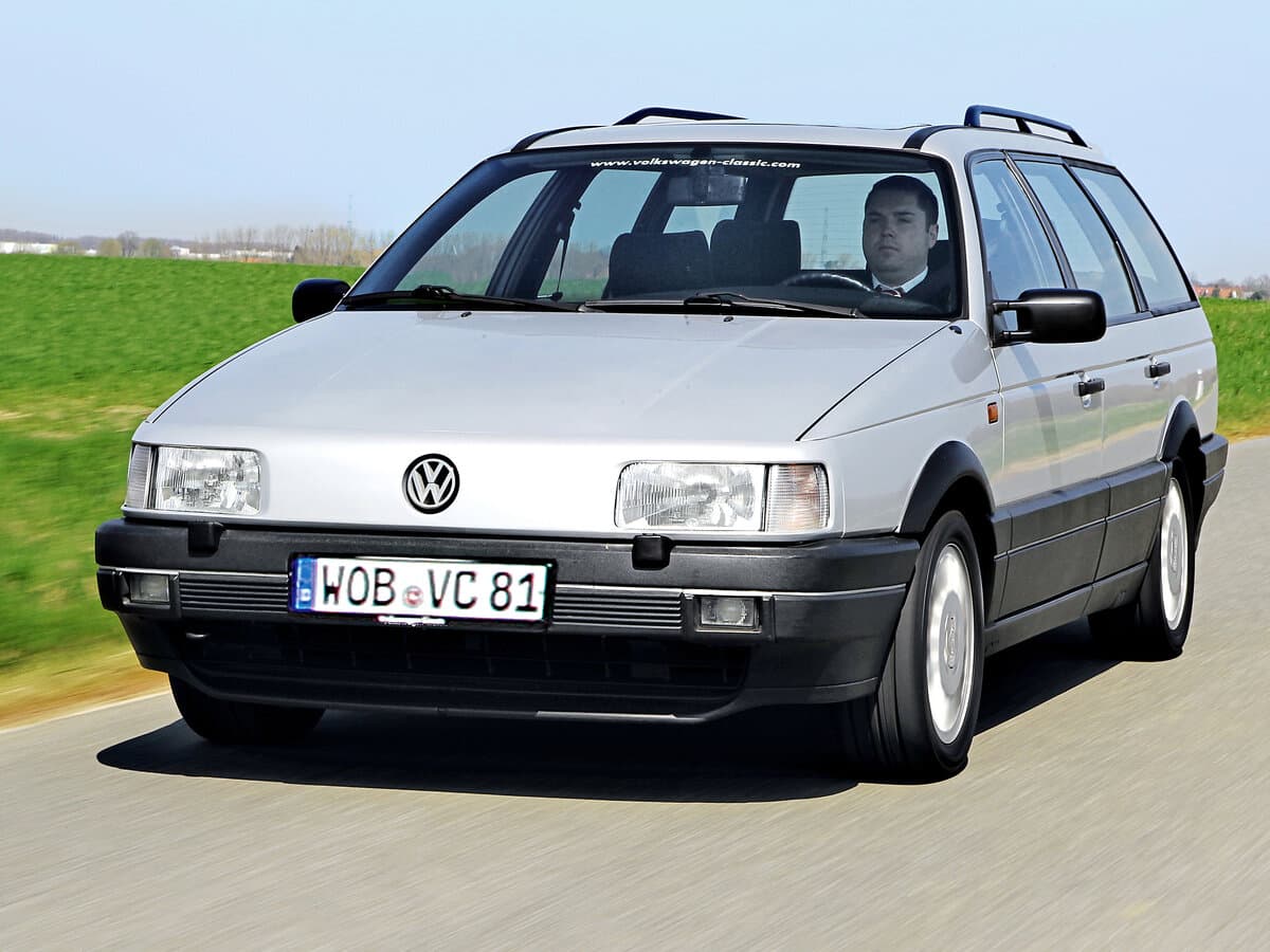 Volkswagen Passat B3 — Öndən