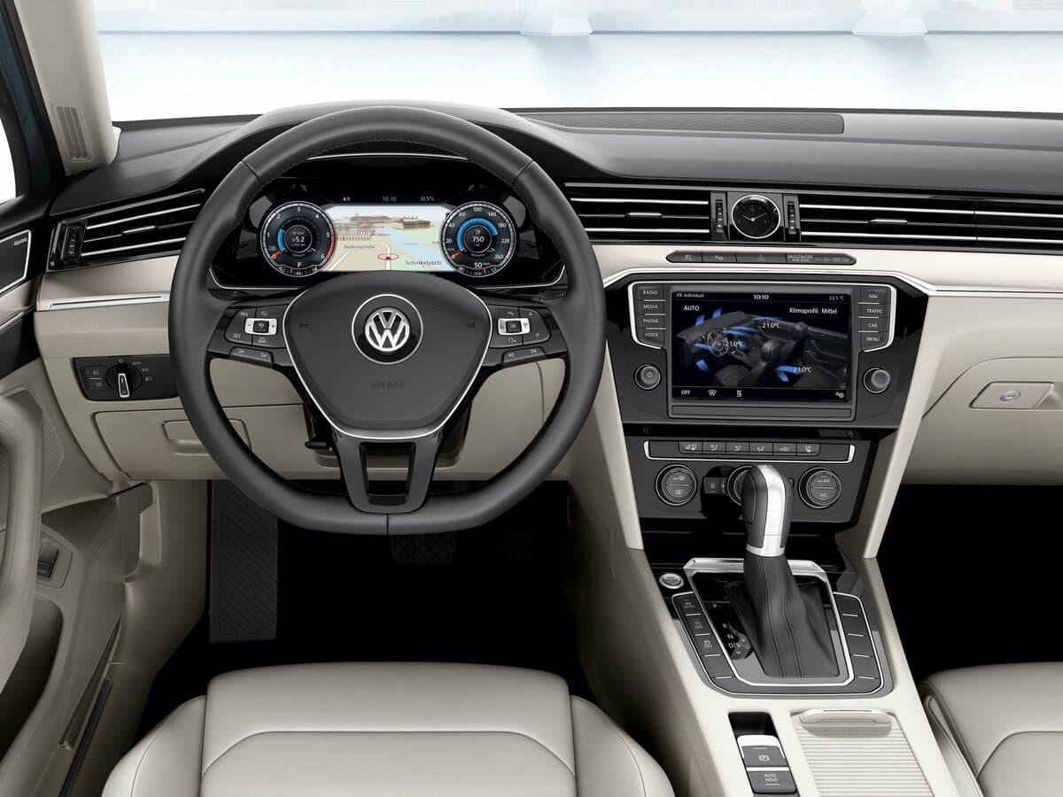 Volkswagen Passat B8 — Sükan