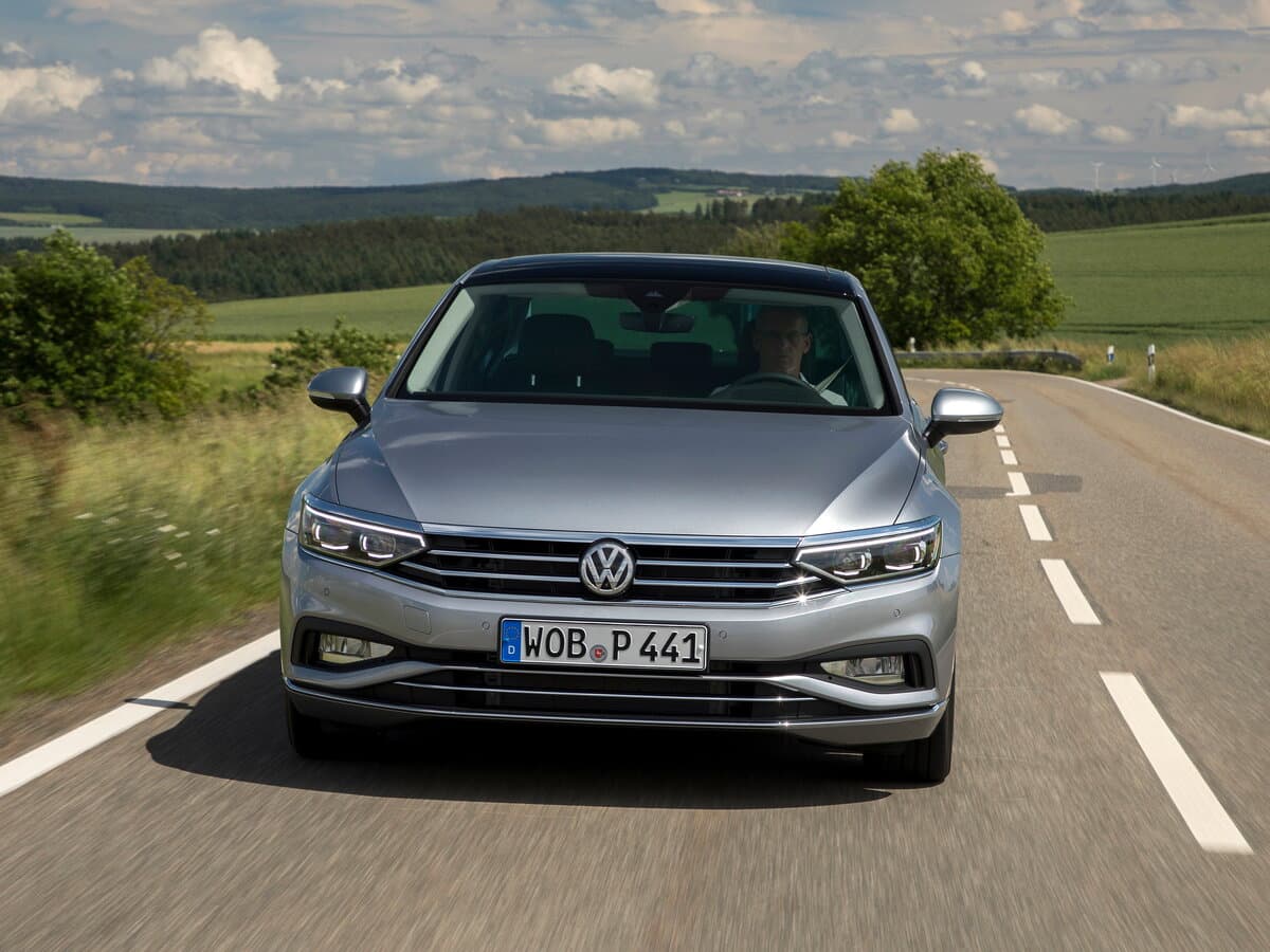 Volkswagen Passat B8 Restayling — Öndən