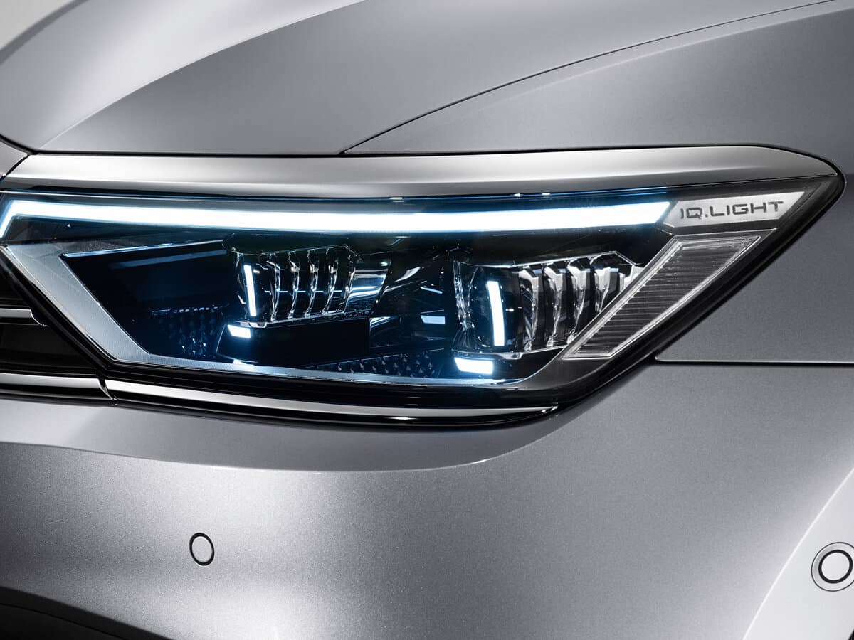 Volkswagen Passat B8 Restayling — Fara