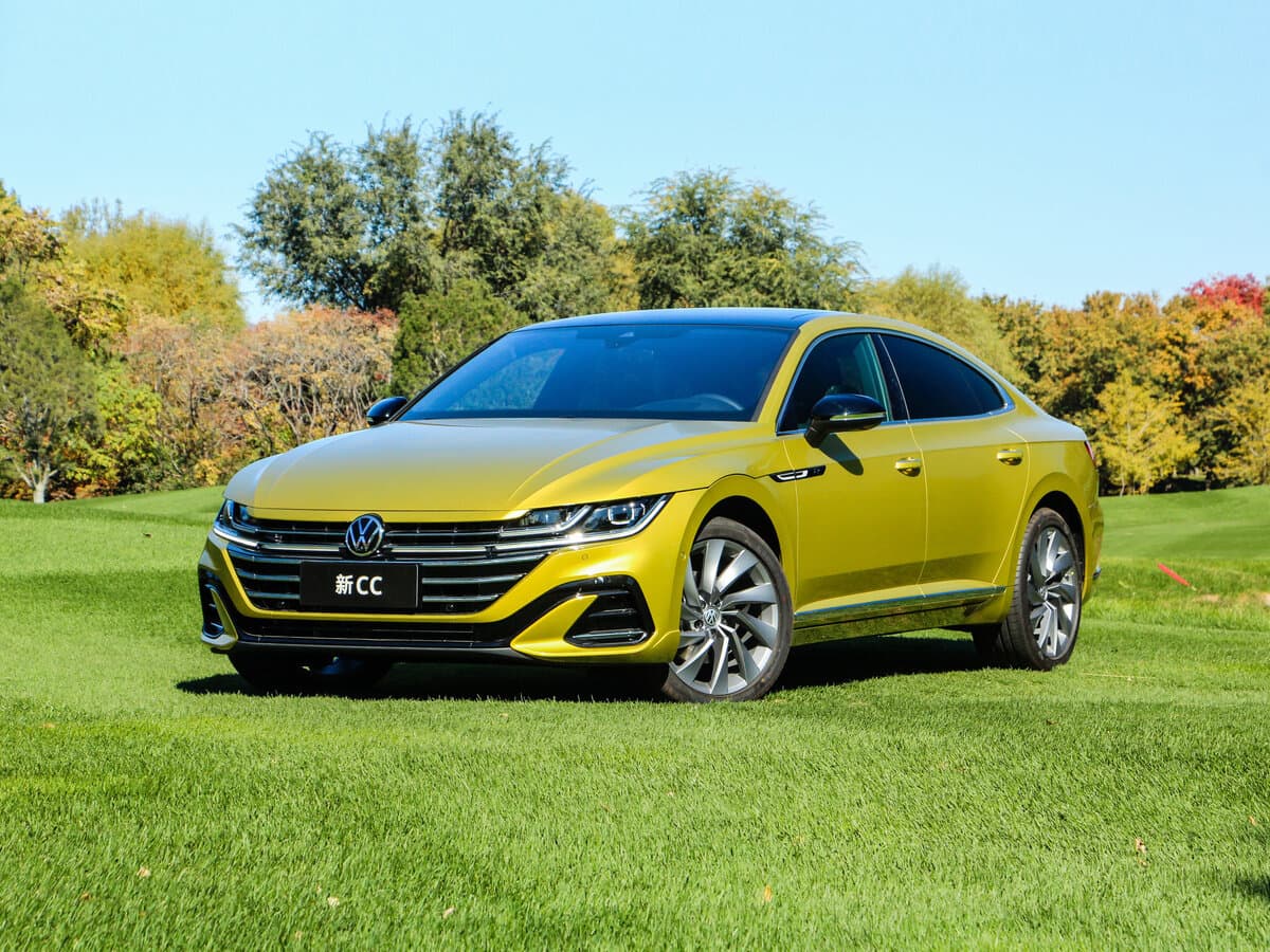 Volkswagen Passat CC II Restayling — Əsas şəkil