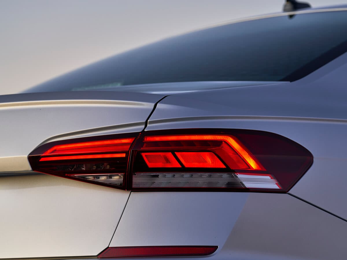 Volkswagen Passat (North America and China) II (NA Market) — Detal