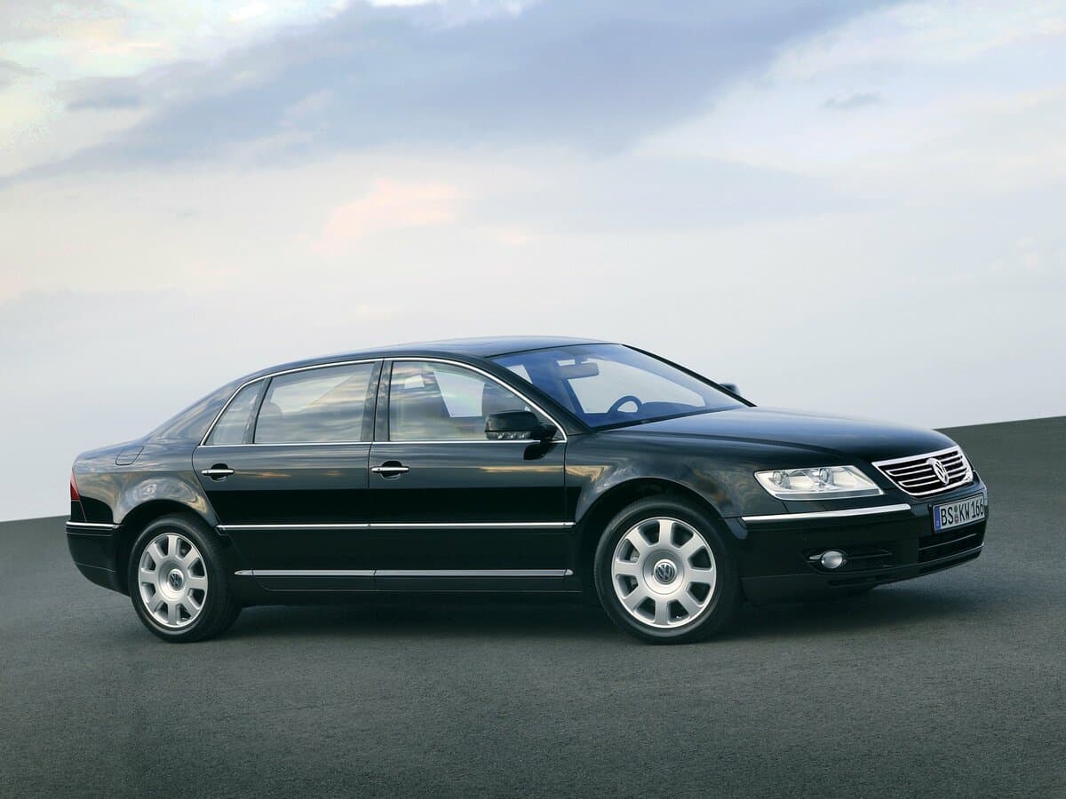 Volkswagen Phaeton I — Əsas şəkil