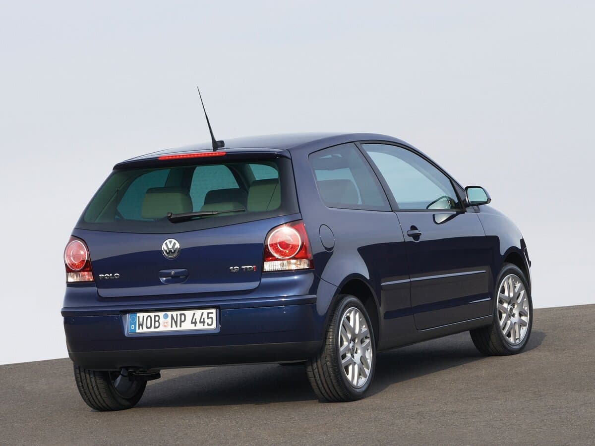 Volkswagen Polo IV Restayling — 3/4 arxadan