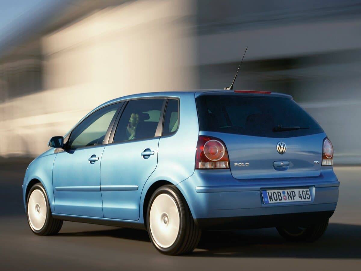 Volkswagen Polo IV Restayling — 3/4 arxadan
