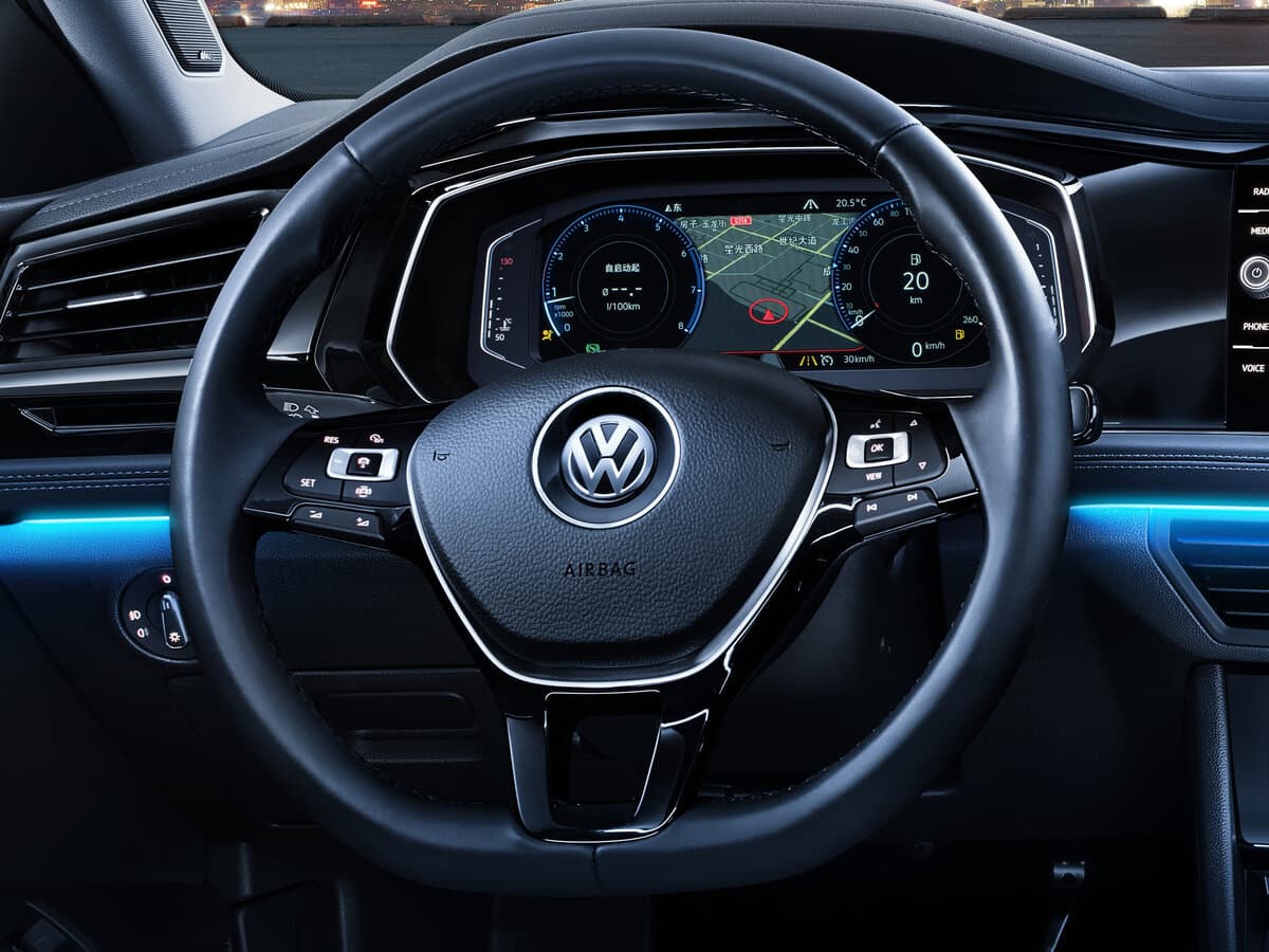 Volkswagen Sagitar III — Sükan