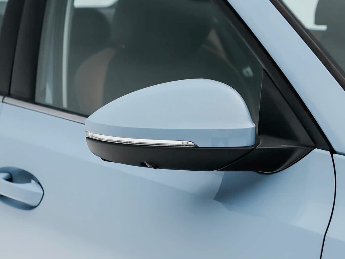Volkswagen Sagitar IV — Yan güzgü