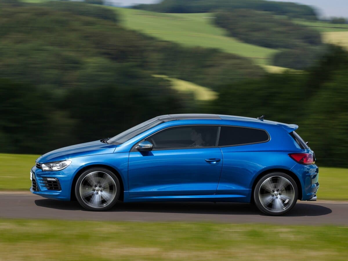 Volkswagen Scirocco R I Restayling — Yandan