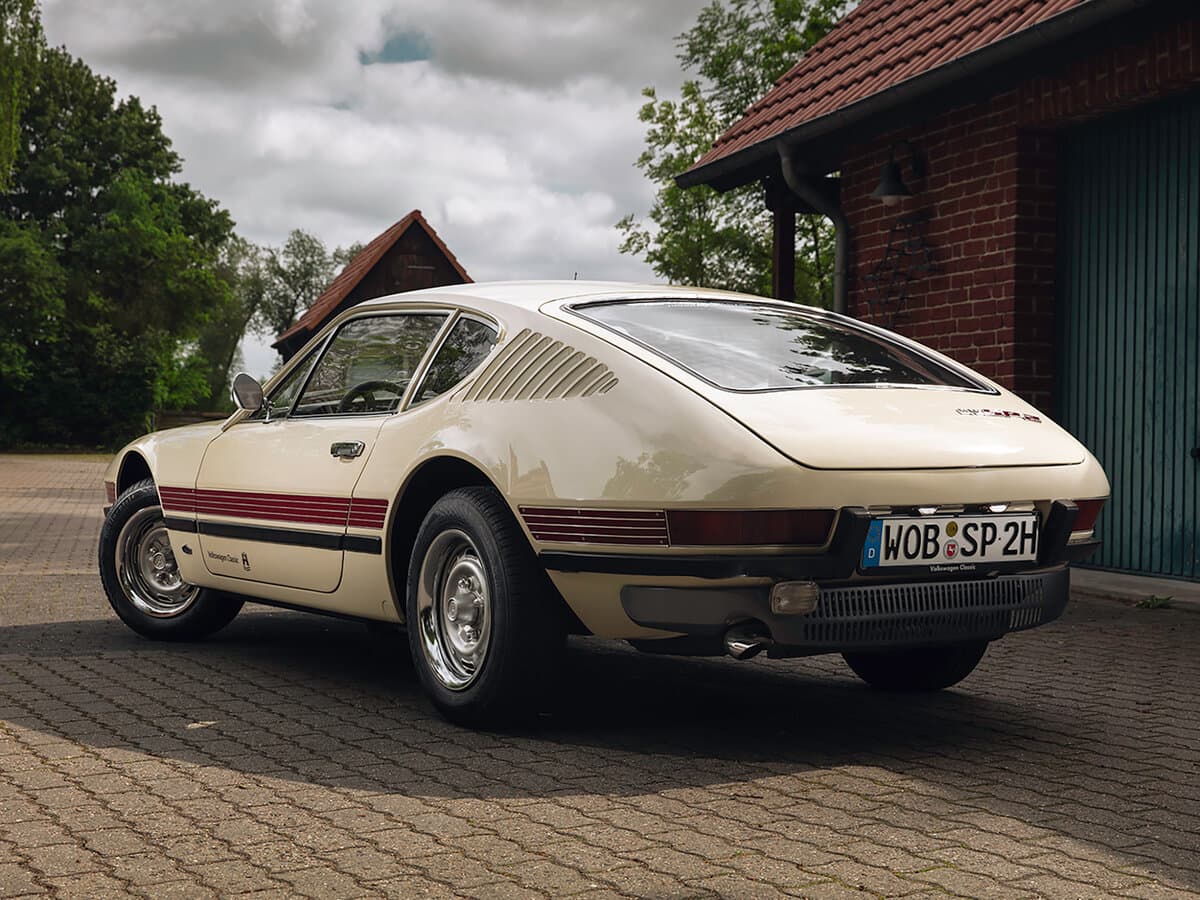Volkswagen SP-2 1972 – 1976 — 3/4 arxadan