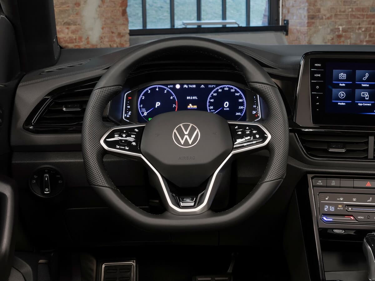 Volkswagen T-Roc I Restayling — Sükan