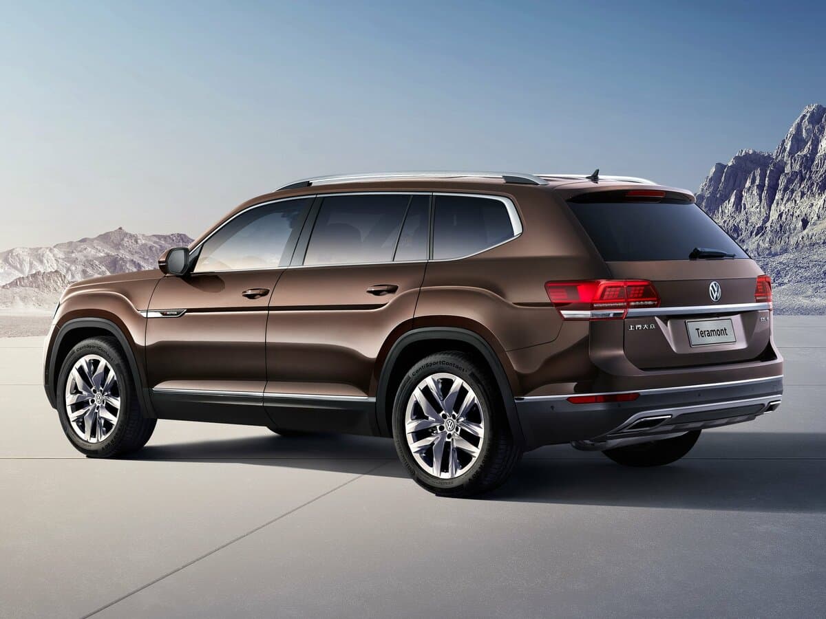 Volkswagen Teramont I — 3/4 arxadan